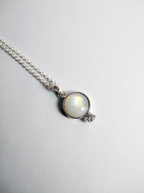 Collar de la luna shine